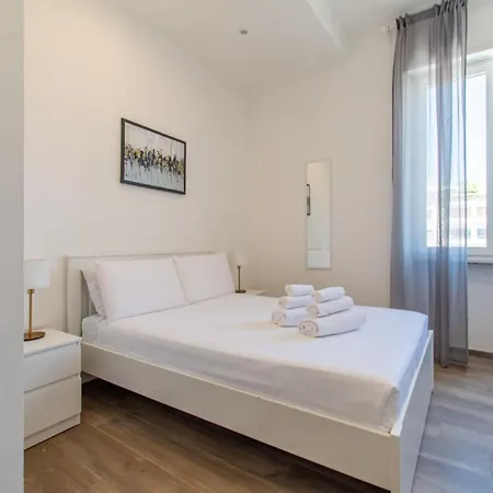Apartament Hostly The Alpi Grand Perugia